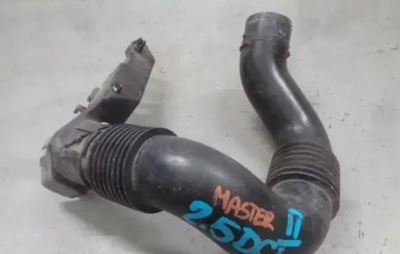 Renault Master II Intercooler hose/pipe