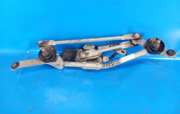 Nissan Sentra B17 Front wiper blade arm 288003SG0A