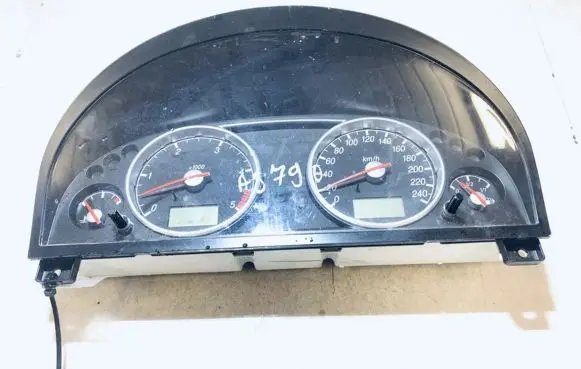 Ford Mondeo Mk III Speedometer (instrument cluster) 1s7f10841GE 1s7f-10841GE