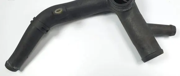 Mercedes-Benz B W245 Engine coolant pipe/hose A2662000052
