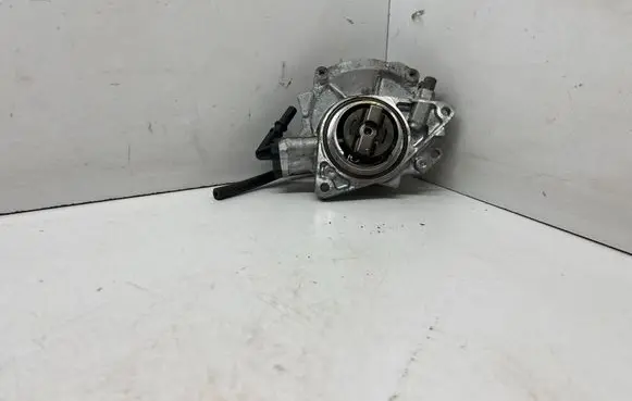 BMW 1 F20 F21 Vacuum pump