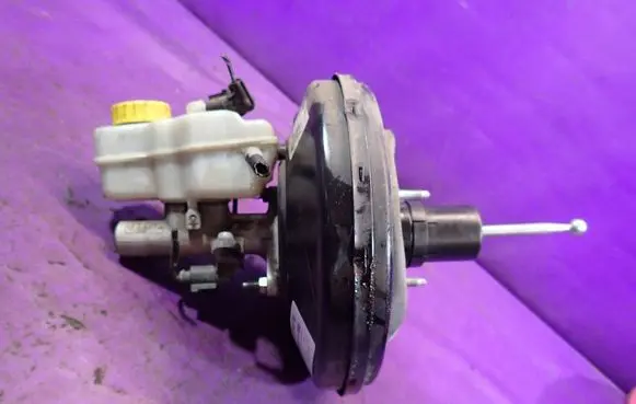 Master brake cylinder