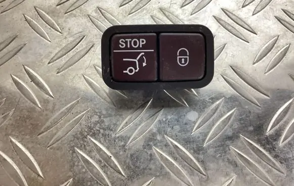 Mercedes-Benz GL X166 Tailgate/boot open switch button A2128210551