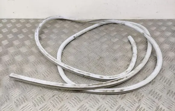 Peugeot 508 Sunroof sealing rubber 