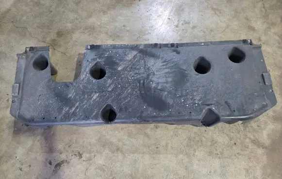 Peugeot 308 Engine splash shield/under tray 9832683580 M0U023478 GE0064064