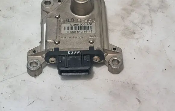 Mercedes-Benz A W168 ESP acceleration yaw rate sensor 0005426518