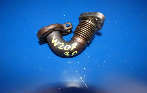 Mercedes-Benz E A207 EGR valve line/pipe/hose A6421402508