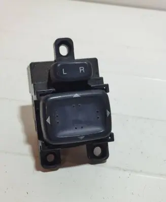 Mazda 6 Wing mirror switch 183608