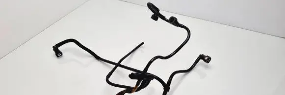 Peugeot 206 Fuel line pipe