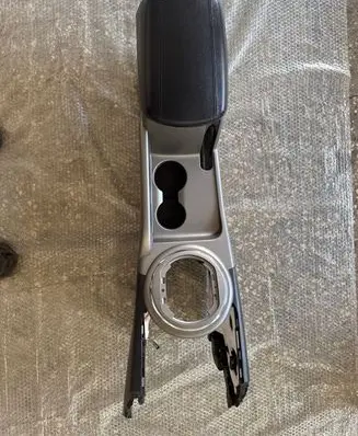 KIA Sportage Armrest 846503WAA0GA7 846513W020 4057AM