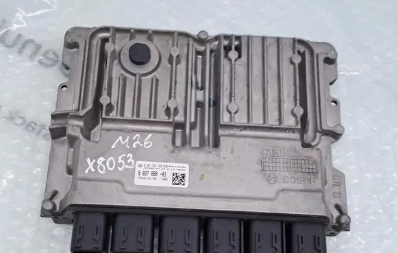 BMW 2 F46 Engine control unit/module 9897880