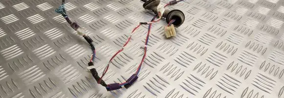 Toyota Corolla E120 E130 Rear door wiring loom 8215312460