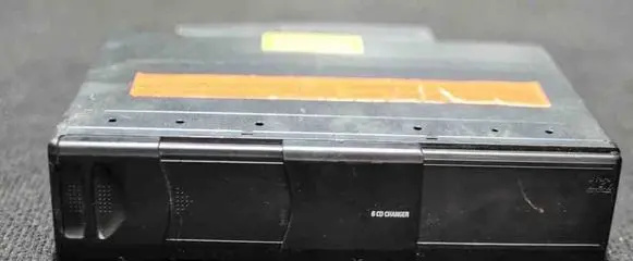 CD/DVD changer