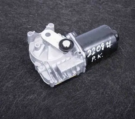 Opel Zafira C Wiper motor