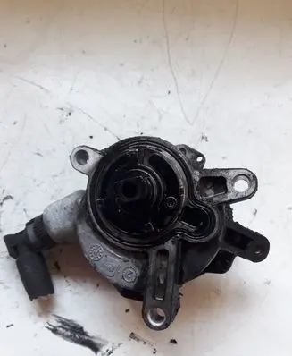 Vacuum pump