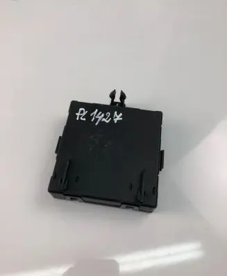Mercedes-Benz CLA C117 X117 W117 Door control unit/module A1669005711