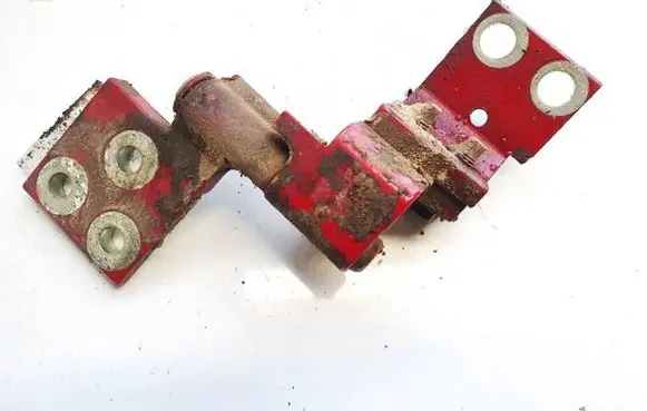 Citroen Berlingo Rear door lower hinge