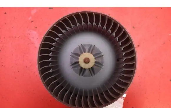 Toyota Yaris Heater fan/blower AV1371