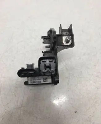 BMW 3 F30 F35 F31 Current control relay 19323000001 04102013 929615201