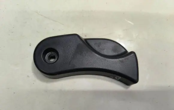 BMW 3 GT F34 Engine bonnet (hood) release handle 7309606 107019