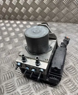 Audi A7 S7 4G ABS Pump 4G0907379F