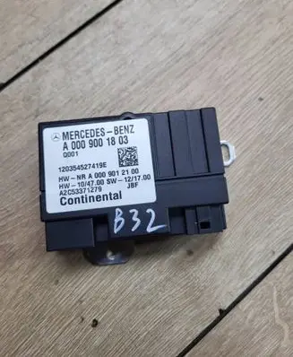 Mercedes-Benz B W246 W242 Fuel injection pump control unit/module A0009001803 A0009012100 120354527419E