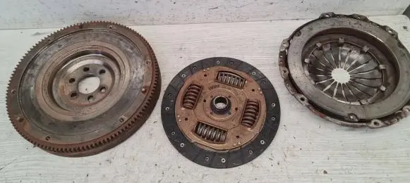 Skoda Praktik (5J8) Clutch set kit 045105273D C084524