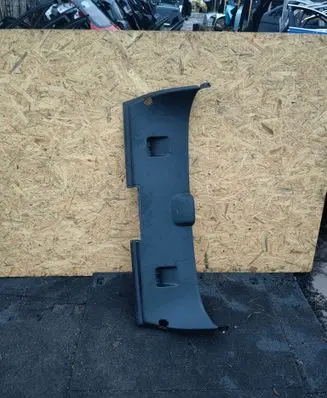 Peugeot 3008 I Tailgate trim 9670581877