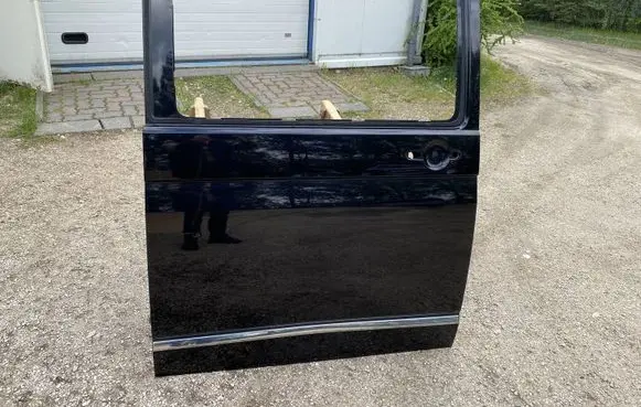 Volkswagen Transporter - Caravelle T5 Rear door VOLKSWAGENT6 VOLKSWAGENT5