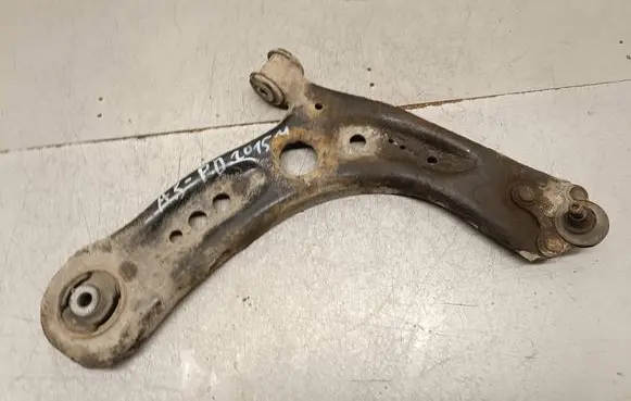 Front lower control arm/wishbone