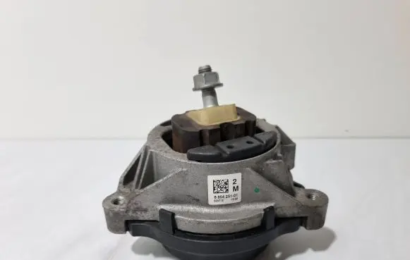 BMW 1 F20 F21 Engine mount bracket 6854251 22116854251 685425101