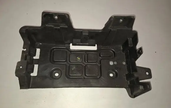 Dodge Challenger Battery tray 05112061AK