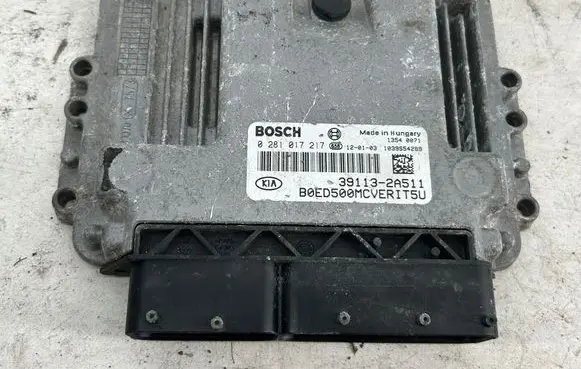 KIA Ceed Engine control unit/module 0281017217 1039S54289 391132A511