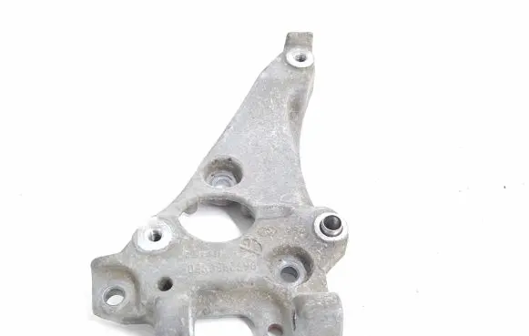 Peugeot 3008 II Generator/alternator bracket 9672950980 6566032