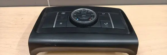 Mercedes-Benz R W251 Climate control unit A1648700189 03420860