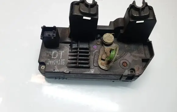 Opel Zafira A Rear door lock 24414135 DT24414135