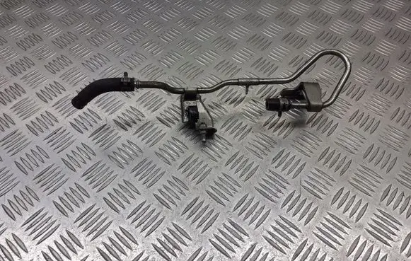 Toyota Corolla E140 E150 Fuel line pipe