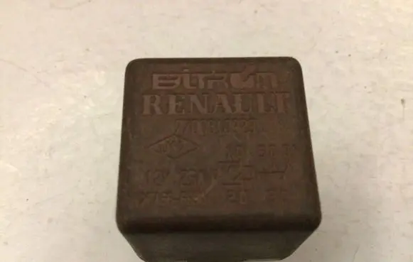 Renault Laguna I Other relay 7700810929
