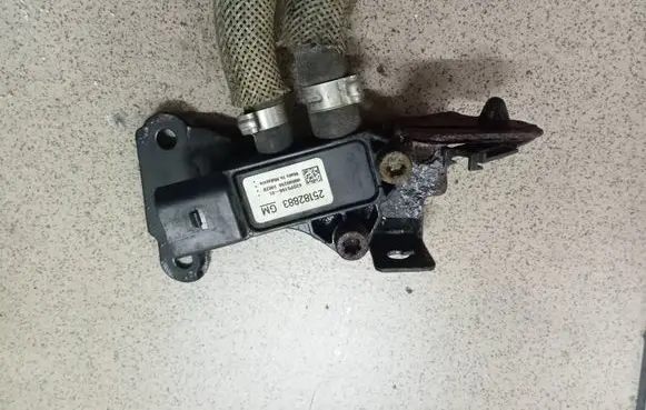 Opel Antara Exhaust gas pressure sensor 25182883 08868350 42DPS10001