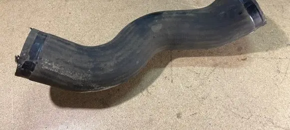 Volvo S80 Intercooler hose/pipe 30680217