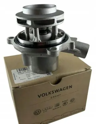Seat Leon (5F) Water pump 04L121011