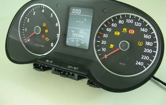 Volkswagen Polo V 6R Speedometer (instrument cluster) 6R0920860M