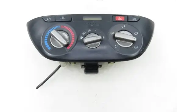 Toyota RAV 4 (XA20) Interior fan control switch 5590042150