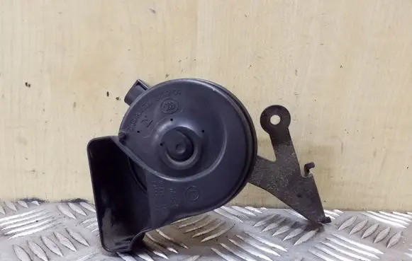 Volkswagen PASSAT B7 Horn signal 7N0951221A