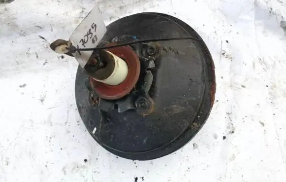 Cadillac SRX Brake booster