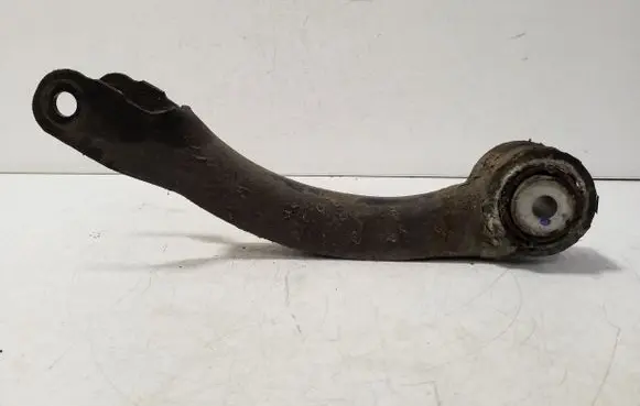 Jeep Cherokee Rear control arm