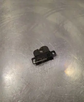 Volkswagen Caddy Loading door lock 2K5827505