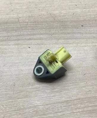 Toyota C-HR I Airbag deployment crash/impact sensor 89173f4010