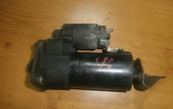 Volvo S80 Starter motor 1005821794