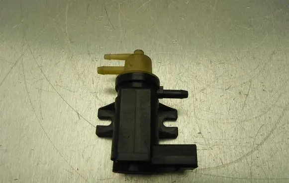 Volkswagen Sharan Turbo solenoid valve 1K0906627E VD9889
